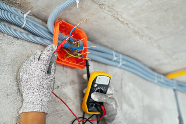 Best Emergency Electrical Repair  in Westlake Vlage, IL